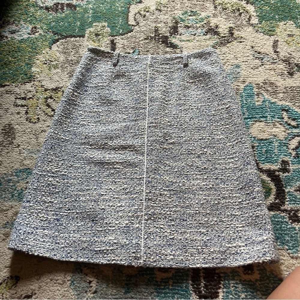 Hugo Boss white and blue business professional skirt - Picture 6 of 6